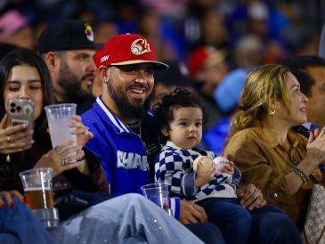 Cada strike, cada anotación y cada jugada defensiva fue acompañada por un rugido constante desde las gradas. CORTESÍA/ CHARROS DE JALISCO.