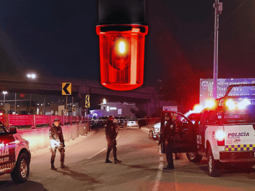 Un hombre y una mujer fueron atacados a balazos a bordo de su camioneta cuando circulaban en la Zona Centro de Cortazar. EFE / ARCHIVO