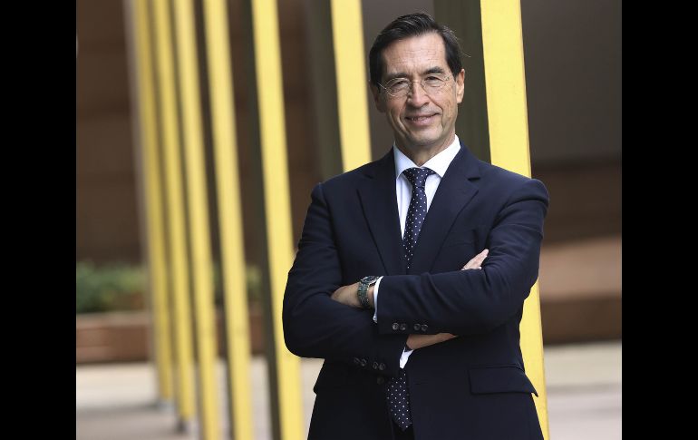 En portada: Dr. Mario Alonso Puig. GENTE BIEN JALISCO / Revista del 16 de enero 2026