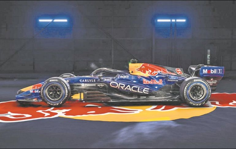 El aspecto del RB22 de Red Bull se asemeja al que la escudería utilizó a principios de la década de 2010. ESPECIAL