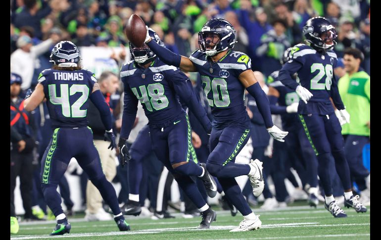 Este domingo conoceremos a los dos equipos restantes que enfrentarán en las Finales de Conferencia de la NFL a los Broncos y a los Seahawks. EFE