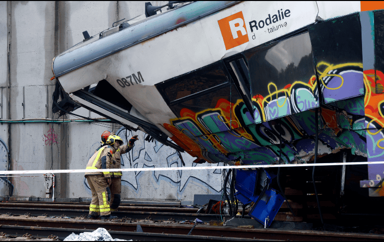 Al menos una persona murió y otras 37 resultaron heridas en el siniestro.  EFE/ Quique Garcia