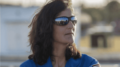 Además de su experiencia en vuelos espaciales Williams desempeñó numerosos cargos a lo largo de su carrera en la agencia espacial. NASA