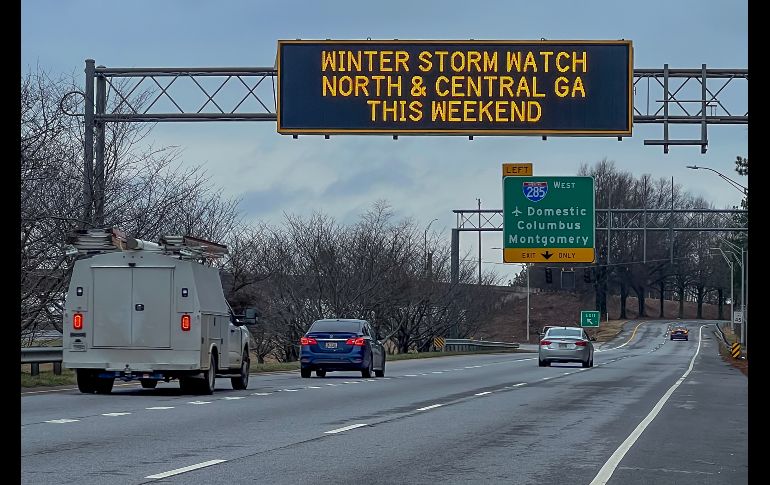 Se espera que la tormenta deje entre 15 y 25 centímetros de nieve durante el fin de semana. EFE/E. LESSER