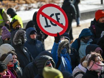 Las detenciones, disparos, entre otras situaciones, no han pasado desapercibidas dentro del mundo deportivo en el vecino del norte y varios atletas han alzado la voz. EFE/ C. LASSIG