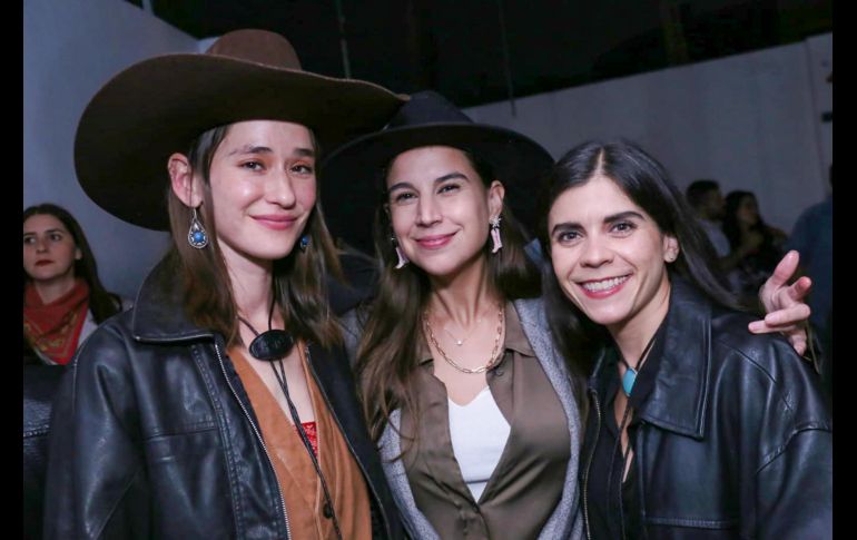 María de la Llave, Ana Paula Durón y Andrea Cañedo. GENTE BIEN JALISCO / C.Jimeno