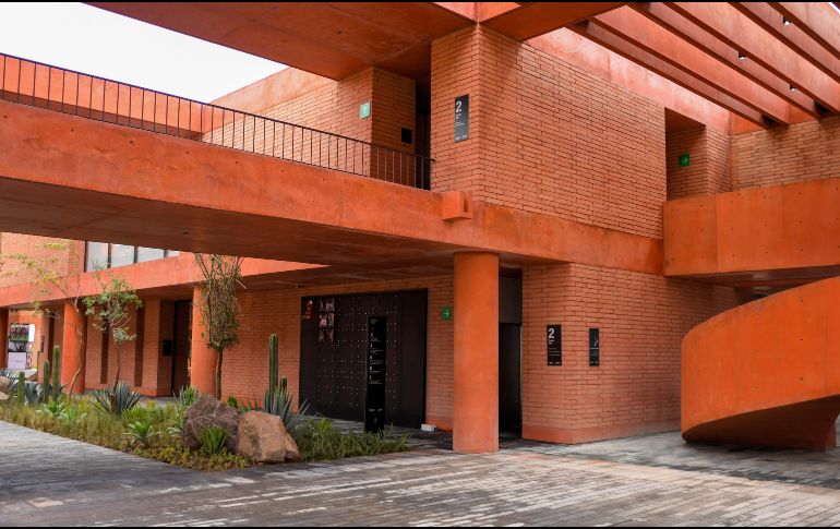 La Academia AGA sobresale por contar con instalaciones modernas, canchas en óptimas condiciones, áreas especializadas de recuperación, gimnasio de alto rendimiento. IMAGO7