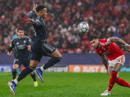 Gigantes como el Real Madrid, sufrieron un revés histórico que los obliga a pasar por la aduana de los Playoffs. EFE/J. S. GOULAO.