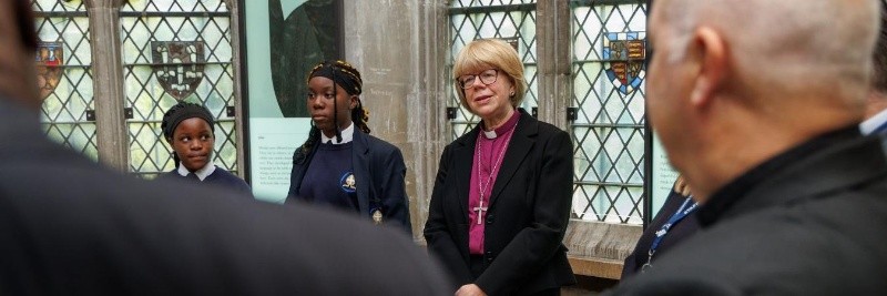 &nbsp;Durante la ceremonia, Mullally aseguró sentirse honrada y emocionada por asumir esta responsabilidad histórica. X/ @Archbishop of Canterbury&nbsp;