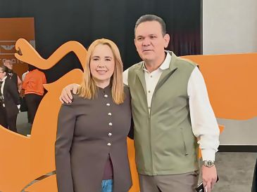 El atentado ocurrió cuando ambos salían del Congreso, mientras que el gobernador de Sinaloa ordenó un operativo para capturar a los responsables en medio de la pugna entre cárteles de la región. EL UNIVERSAL