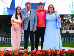 Este viernes, en el Parque de las Niñas y los Niños, fueron reconocidas y reconocidos “Las Estrellas de Zapopan” atletas de alto rendimiento que han puesto en alto el nombre de Zapopan a nivel nacional e internacional. EL INFORMADOR / J. Acosta