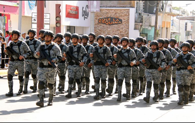 Autoridades realizan recorridos en los distintos puntos irregulares en las márgenes del río Suchiate, frontera natural entre ambos países. EFE