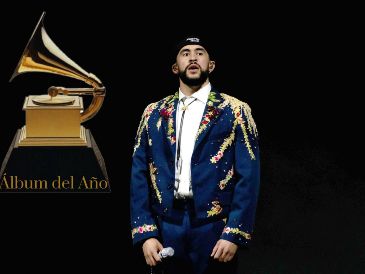 Bad Bunny buscará llevarse "el premio más jugoso" de los Grammy 2026, previo a su presentación en el Super Bowl. EFE / ARCHIVO