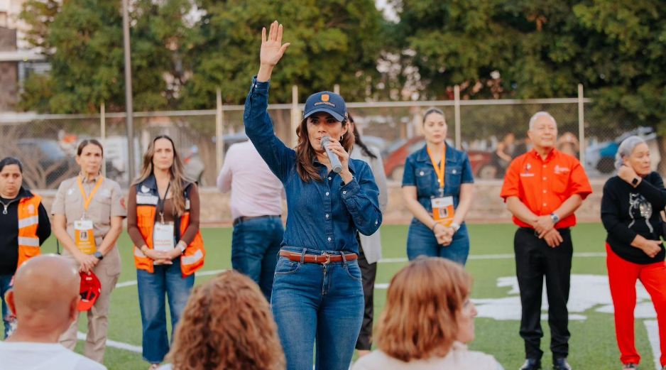 Veronica Delgadillo destacó que estos espacios son fundamentales para hacer comunidad, promover el deporte y ofrecer alternativas positivas para niñas, niños y jóvenes. ESPECIAL / AYUNTAMIENTO DE GUADALAJARA