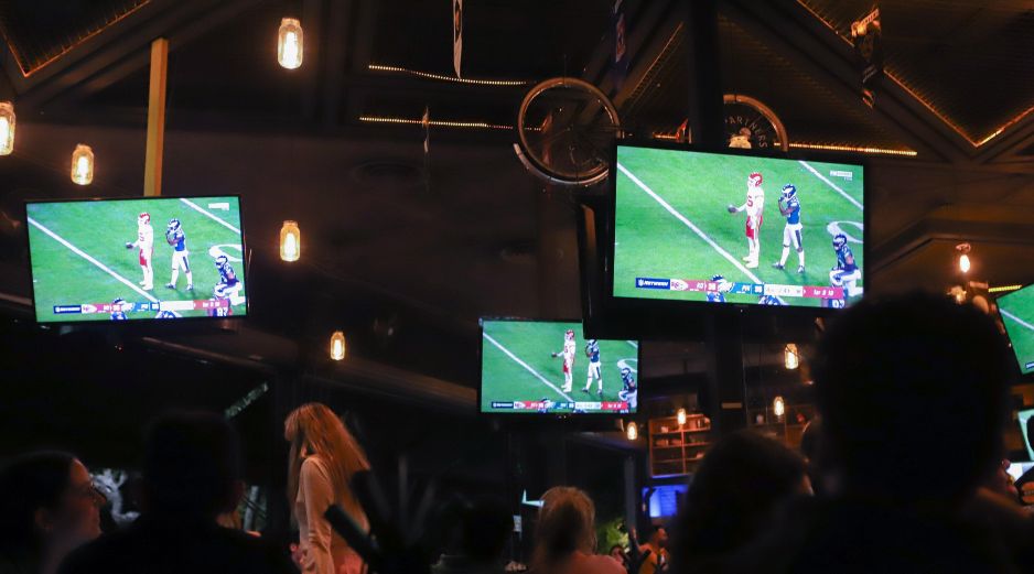 Varias de las compañías que emitirán anuncios durante el Super Bowl, entre ellas Pepsi, Pringles o Bud Light, han publicado en redes sociales avances o los comerciales íntegros que los espectadores verán el próximo domingo. EL INFORMADOR / ARCHIVO