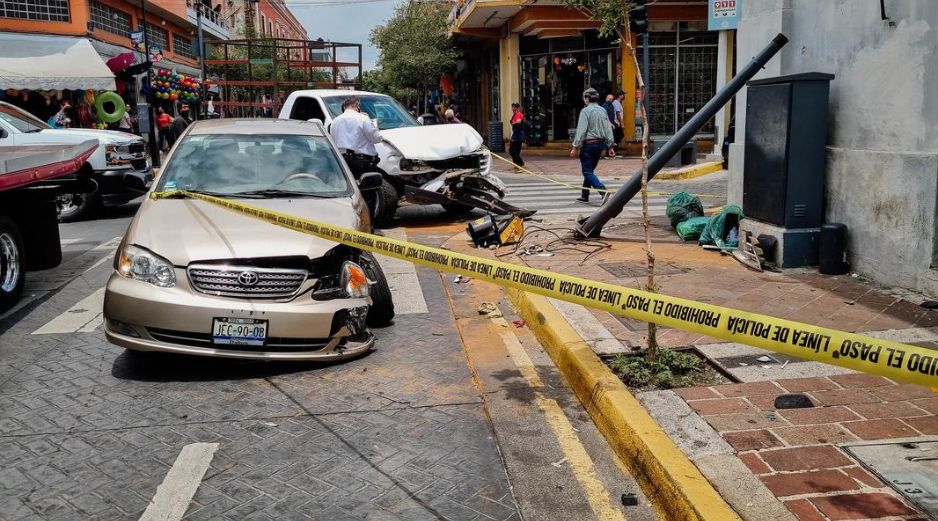 80 por ciento de los accidentes dentro de las ciudades suceden en las esquinas por varios factores. EL INFORMADOR/ARCHIVO