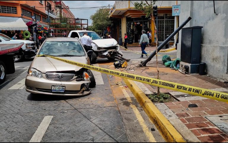 80 por ciento de los accidentes dentro de las ciudades suceden en las esquinas por varios factores. EL INFORMADOR/ARCHIVO