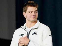 El joven mariscal de 23 años llega al Super Bowl con números superiores a los de Brady en su segundo año en la NFL. AFP