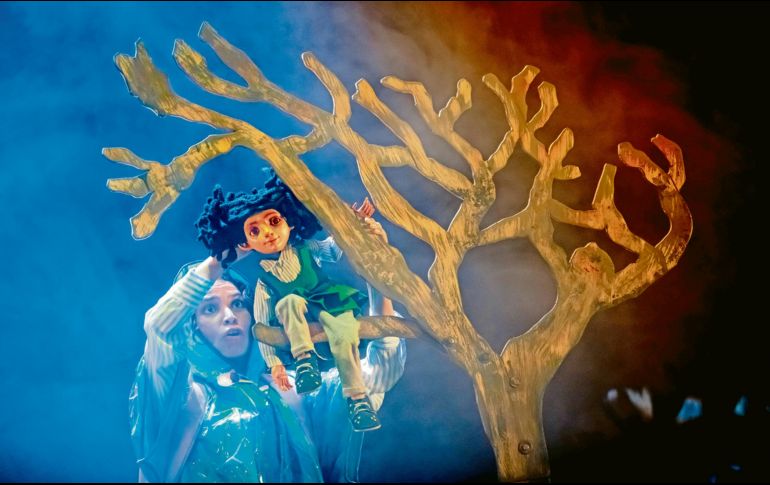 Dirigida por Karina Hurtado, la obra “¿Duermen los peces?” es un acercamiento al duelo. CORTESÍA