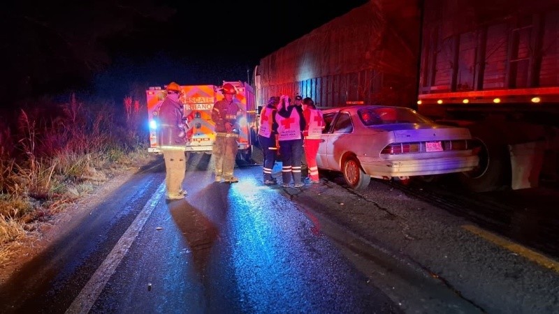 &nbsp;Personal de la Unidad Municipal de Protección Civil de Zapotlanejo y de la Cruz Roja atendieron el siniestro. ESPECIAL