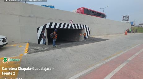 El retorno, que era una alcantarilla pluvial, fue cerrado con motivo de las obras de modernización y del sistema de Macrobús que se llevan a cabo en la carretera y que conectarán el aeropuerto con el resto de la metrópoli. ESPECIAL / Gestión del Territorio Jalisco