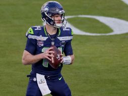 Sam Darnold, el quarterback de los Seahawks, logró liderar a su equipo a la victoria. EFE
