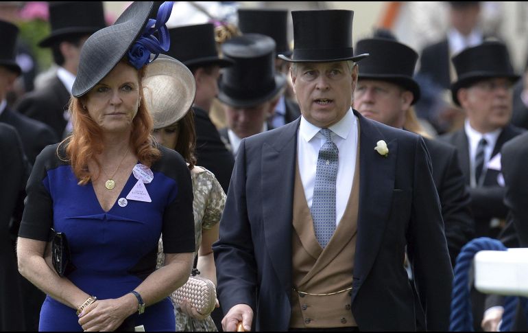 No es la primera vez que el rey Carlos III se enfrenta a actos de protesta ante acuisaciones hacia la familia real, como es el caso del expríncipe Andrés. EFE/ARCHIVO