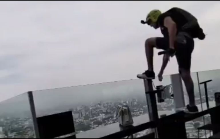 Las imágenes causaron admiración y rechazo entre los cibernautas. ESPECIAL.