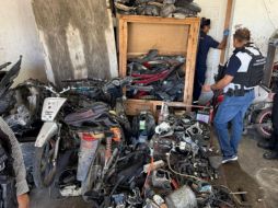 En la intervención en Lagos de Moreno, se aseguraron 18 motocicletas; varias contaban con reporte de robo. ESPECIAL