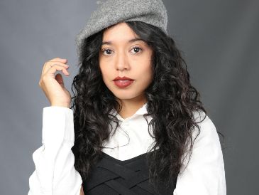 Lesslie Apodaca interpreta a "Fina" en la serie "Como agua para chocolate". ESPECIAL/CORTESÍA LESSLIE APODACA.