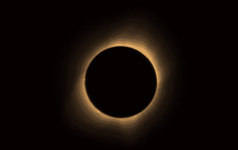 Sólo en ciertas zonas del mundo se podrá apreciar en todo su esplendor este eclipse y su anillo de fuego, en otras no será posible. CANVA