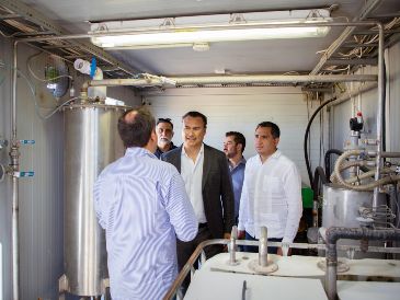 Con este permiso, se autoriza la comercialización con una capacidad máxima de 12 mil 456 metros cúbicos por día, el consumo diario de gas natural de más de 2 mil 500 viviendas. ESPECIAL / Coordinación General de Crecimiento y Desarrollo Económico