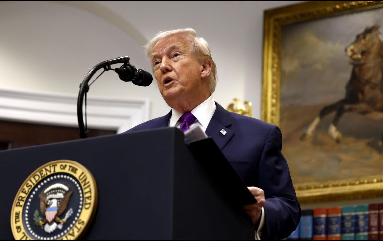 Según una encuesta del Centro Pew Research, más del 70 % de los estadounidenses considera que la situación económica es regular o mala. EFE/ WILL OLIVER