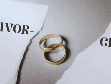 El tema de las infidelidades o la falta de compatibilidad entre las parejas son causas del divorcio. ESPECIAL / CANVA