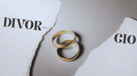 El tema de las infidelidades o la falta de compatibilidad entre las parejas son causas del divorcio. ESPECIAL / CANVA