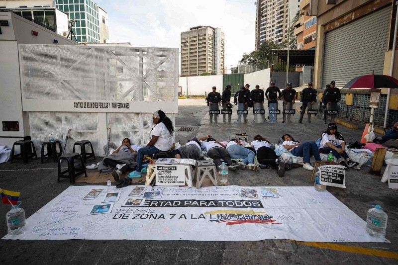 hubo policías que desprestigiaron la veracidad de las cadenas y calificando el acto como 