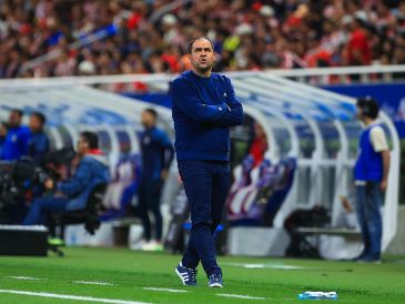 "El funcionamiento que pretendo todavía está lejos de lo que imagino" dijo Jardine tras la derrota 1-0 frente a Chivas en el clásico. EL INFORMADOR/J. Acosta