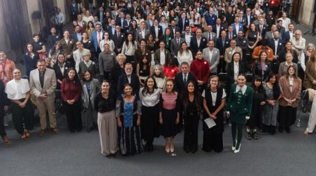 La actriz mencionó que la Mandataria observó una importante área de oportunidad para incentivar a México en el cine mientras trabajaban juntas. EFE / Gobierno de México