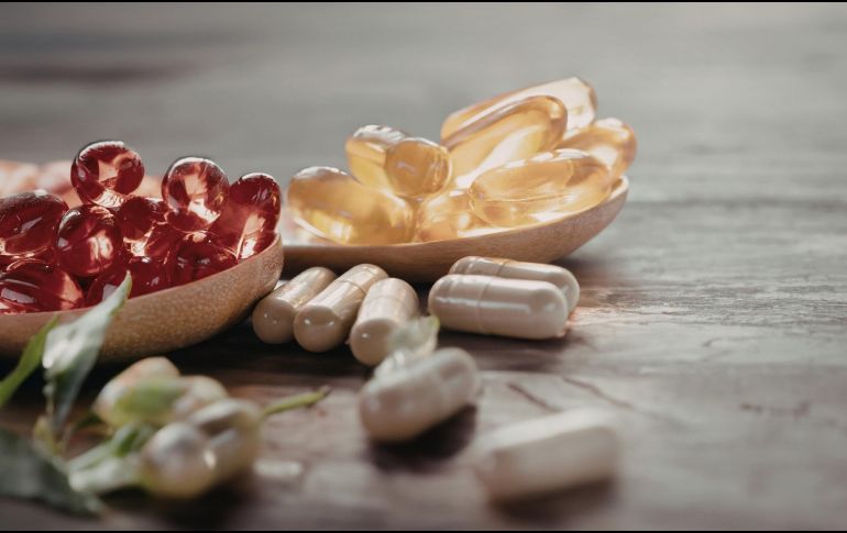 Existen productos que contienen vitaminas y minerales que pueden ayudarte con el cansancio, en especial las B6 y B12, que contribuyen a recuperar tu energía. ESPECIAL / CANVA