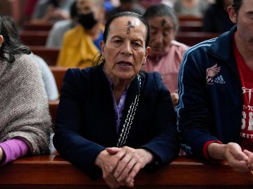 La ceniza es un gesto público de penitencia, parte de la preparación espiritual para celebrar la resurrección de Jesucristo en la Pascua. AP/F. Vergara