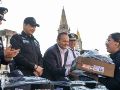Gobierno de Chapala entrega patrullas y uniformes a elementos de seguridad