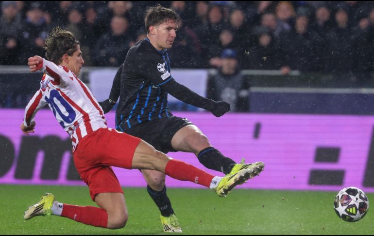 El Atlético de Madrid aumentó a cinco los partidos sin ganar en casa del Brujas. EFE/ O. MATTHYS.