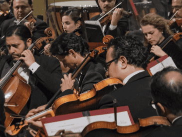 Los boletos para escuchar a la OFJ este jueves están disponibles desde 100 pesos en taquillas del Teatro Degollado. ESPECIAL