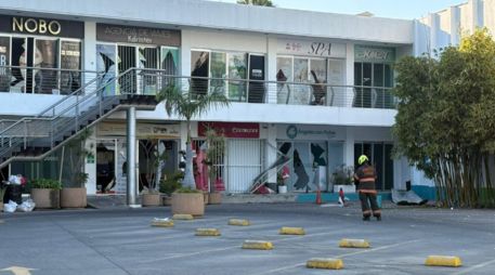 Los hechos fueron reportados en la llamada Plaza María Isabel  en la colonia Colli Urbano de Zapopan. ESPECIAL