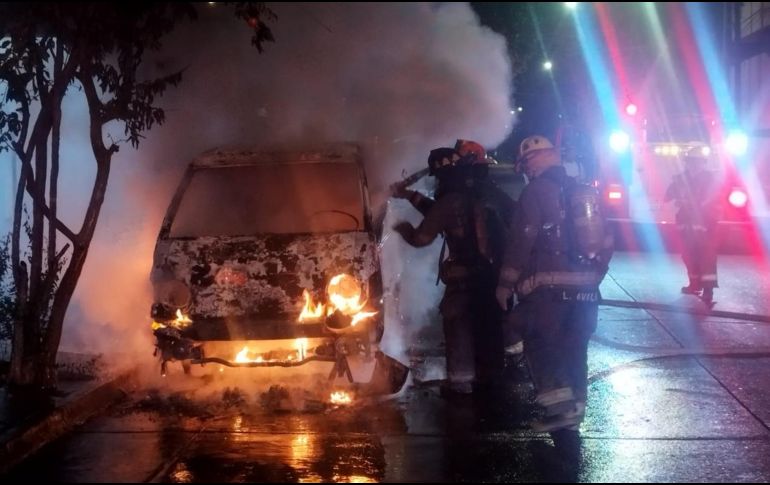 Continúan los hechos vandálicos en varios puntos de Jalisco. CORTESÍA/PC y Bomberos de Guadalajara