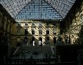 El nuevo director dará prioridad al refuerzo de la seguridad, así como a la protección de los edificios del Louvre, sus colecciones, a los visitantes y al personal. EFE/EPA/YOAN VALAT
