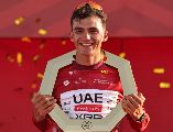 Del Toro partía desde la tercera posición del ranking mundial, pero su victoria en el UAE Tour 2026 transformó por completo el escenario. AFP/ F. SENNA.