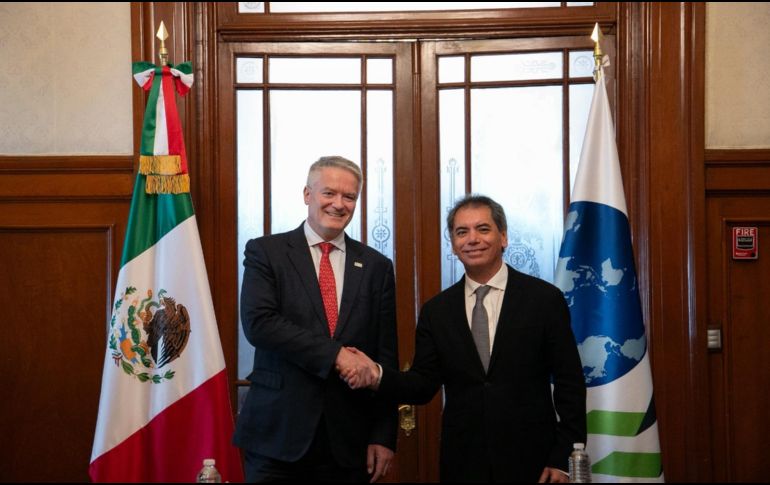 La Organización para la Cooperación y el Desarrollo Económicos reconoció la resiliencia económica de México, pero hizo un llamado a reducir el déficit y acelerar reformas para elevar productividad y crecimiento sostenible. X/ @Hacienda_Mexico.