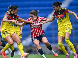 El Clásico Nacional femenil promete mantener la intensidad y rivalidad que caracteriza a ambos clubes, en un partido que genera gran expectativa entre la afición y que ahora contará con un nueva fecha. IMAGO7