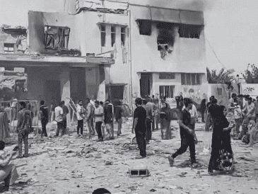 Al menos 53 niñas murieron cuando la escuela de la ciudad de Minab en la que estaban esta mañana fue alcanzada en un ataque que además causó 48 heridos. EFE/MEHR